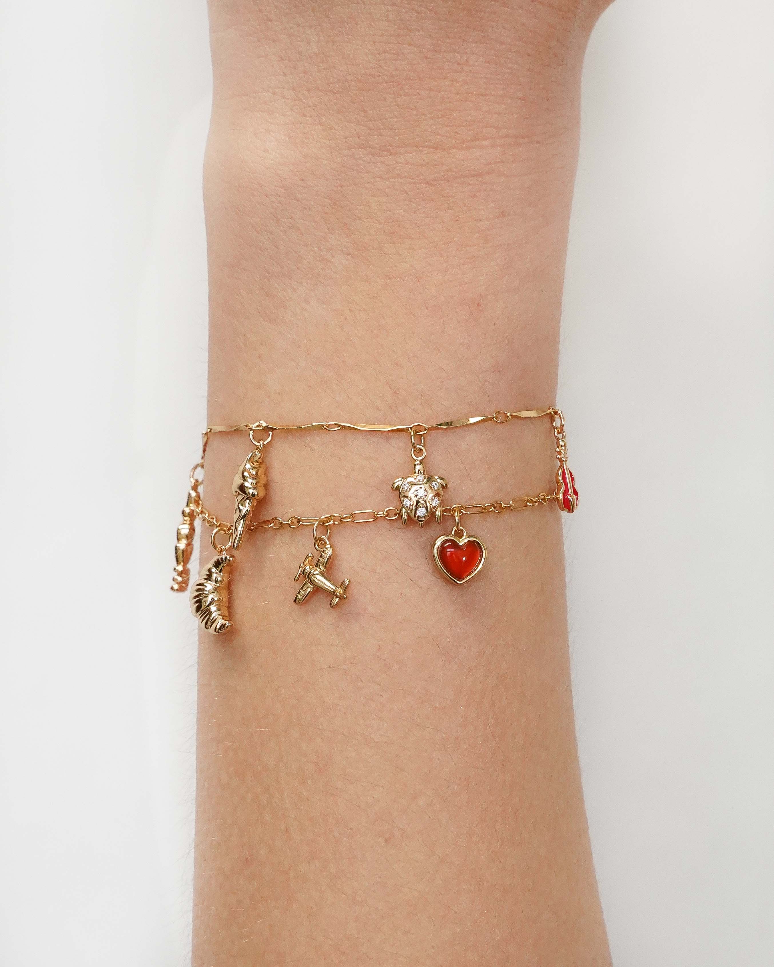 CHARM BAR Fine Figaro Bracelet - Image 6