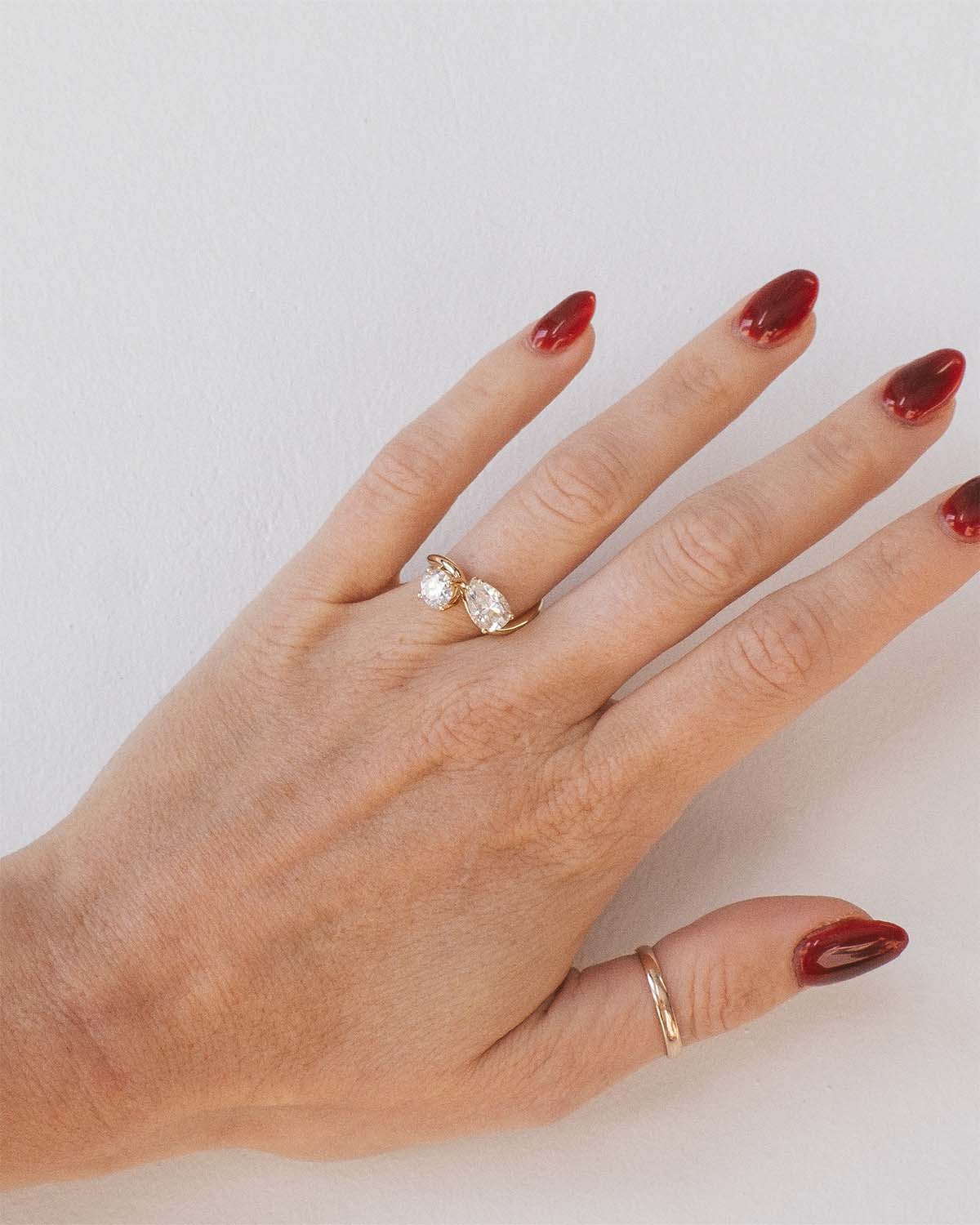 Curve Toi Et Moi Moissanite Ring | 14k Solid Gold - Image 4