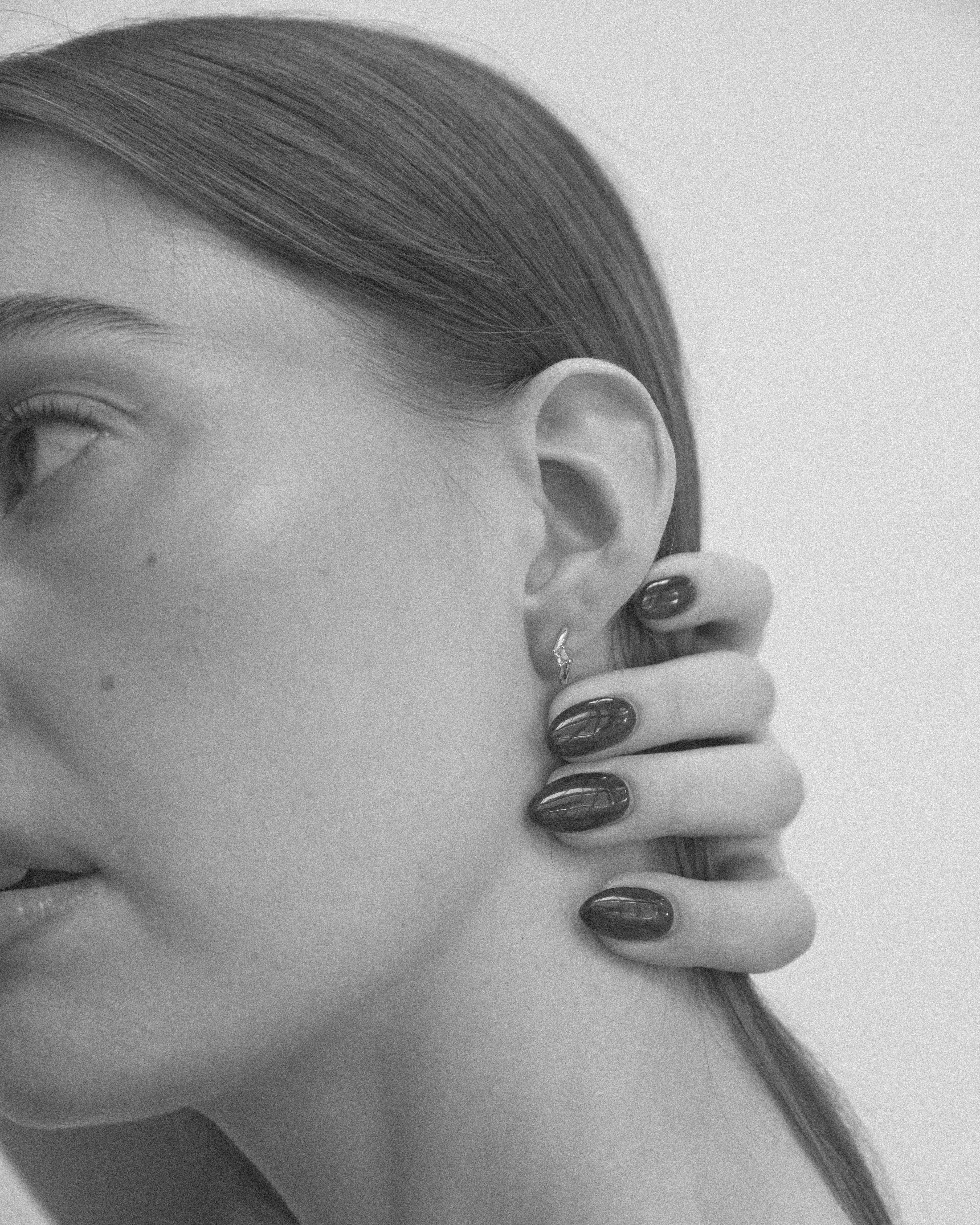 Emerald Hoops - Image 8