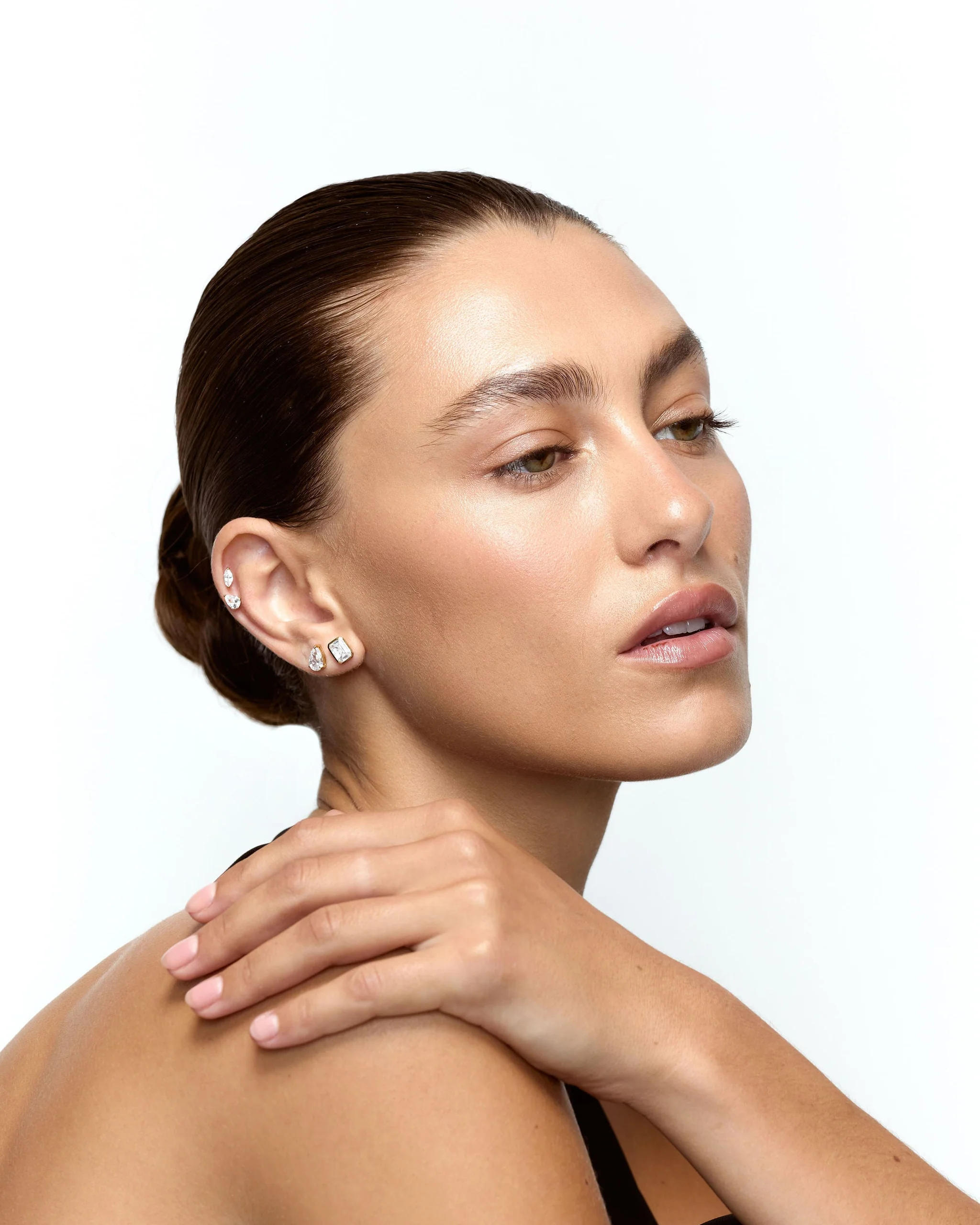 Marquise Claw Cartilage Earring - Image 10